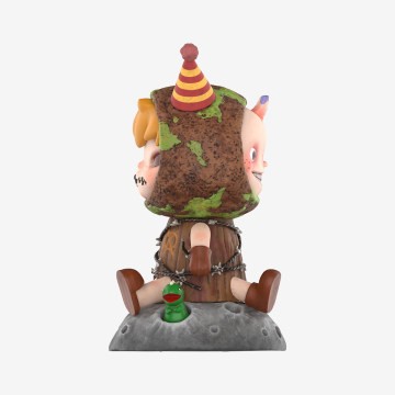 Hirono x Polar Symbiosis Figure - Image 6