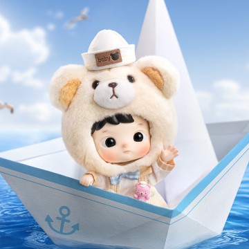 Hacipupu Captain Bear Action Figure - Image 2